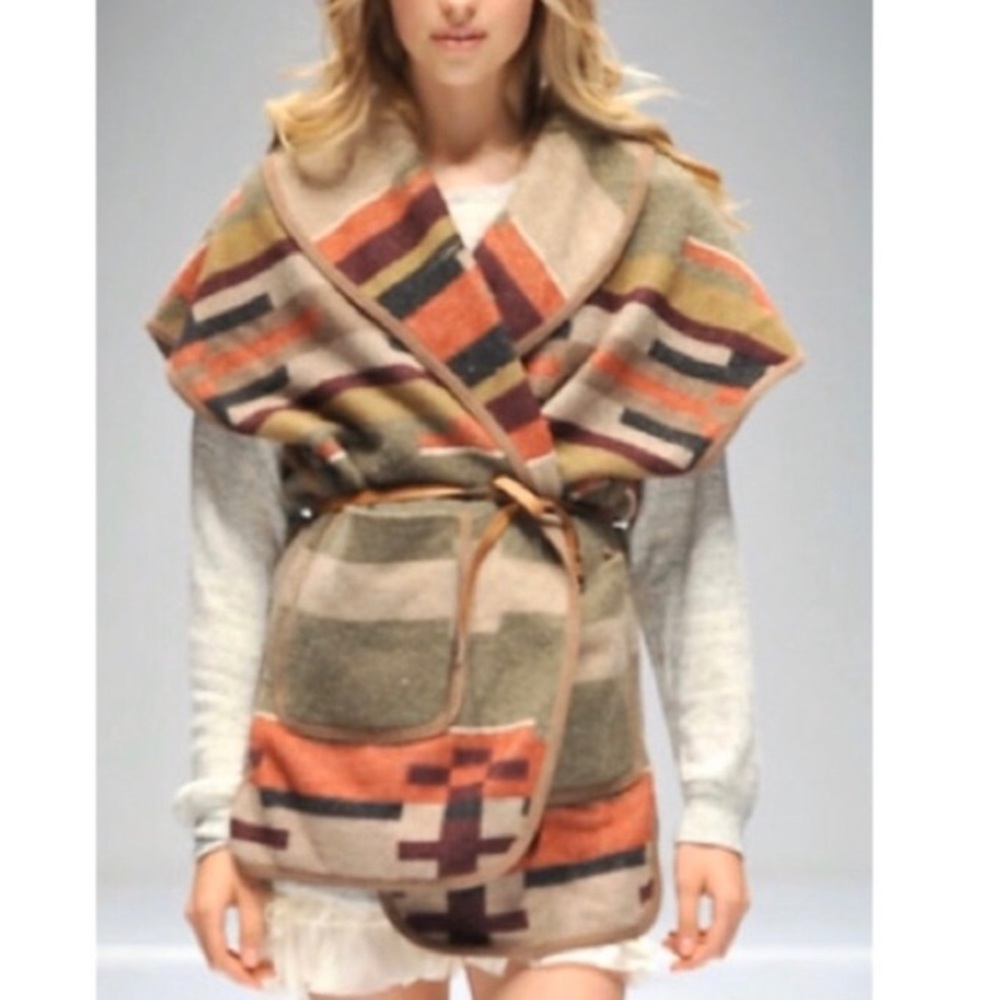 Wilfred | Navajo Wrap Jacket